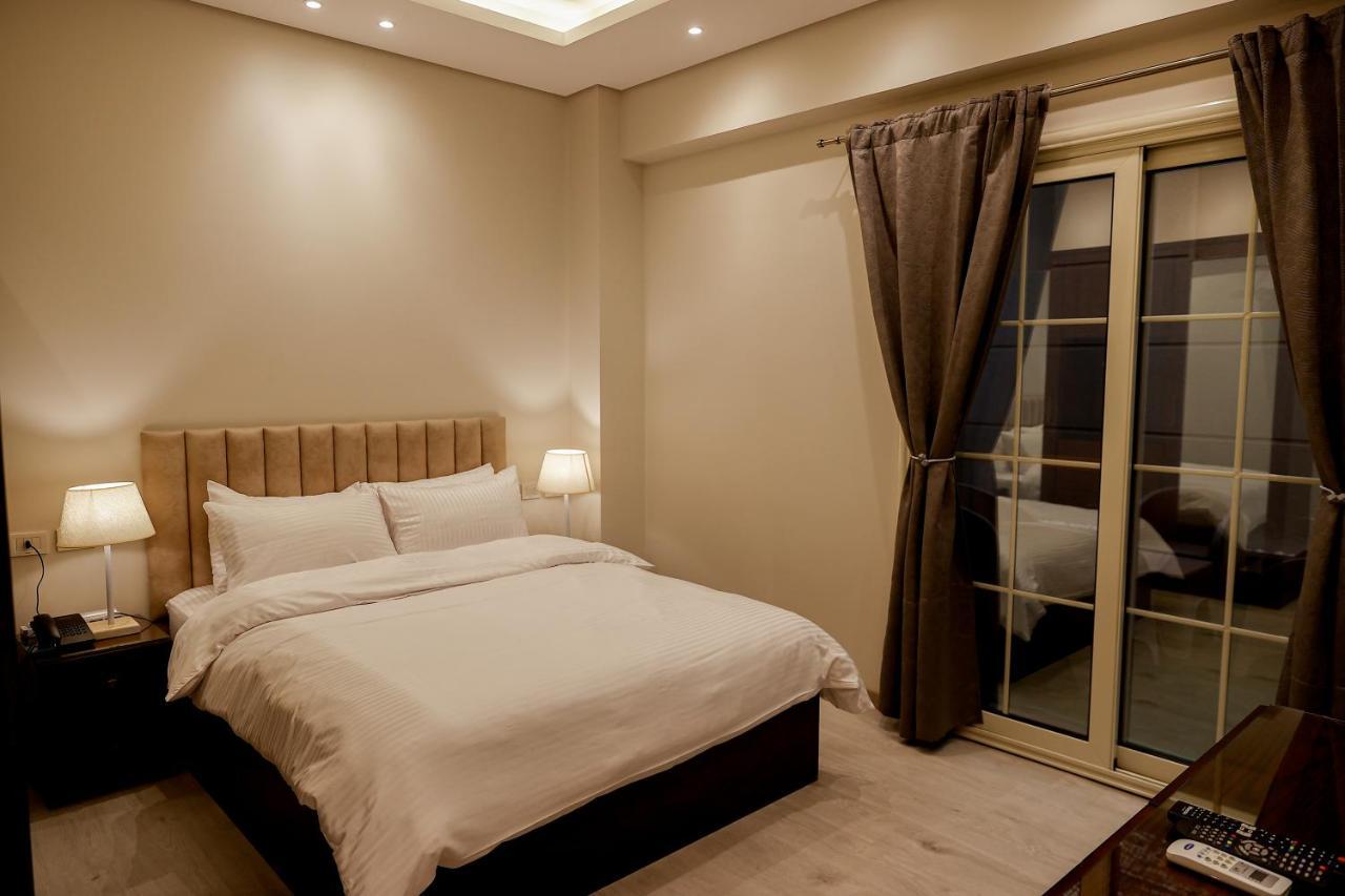M Residence New Cairo - Families Only 外观 照片