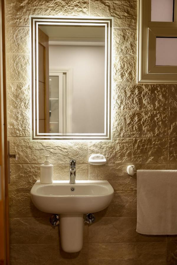 M Residence New Cairo - Families Only 外观 照片